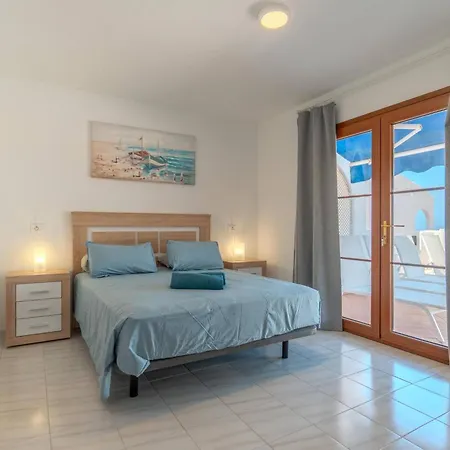 Port Royale Beverly Apartmán *